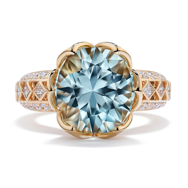 Unheated White Paraiba Tourmaline Ring with D Flawless Diamonds set in 18K Yellow Gold