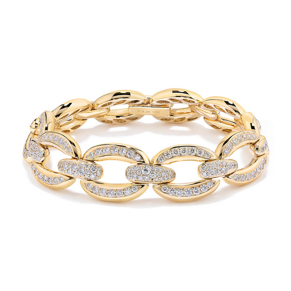 D Flawless Diamond Bracelet set in 18K Yellow Gold